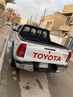 تويوتا هايلوكس